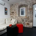 Marinac Center & Apartment Split