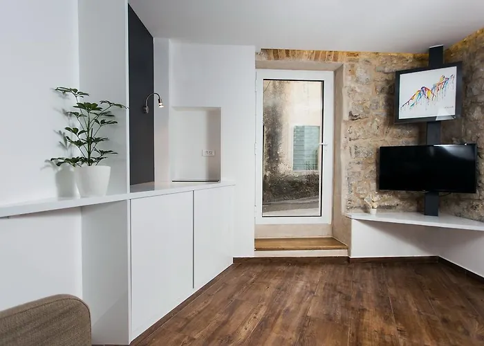 Marinac Center & Apartamento Split